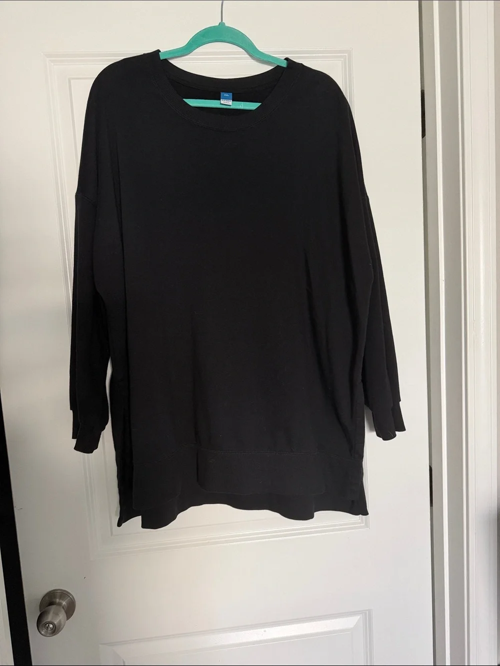 Old Navy Black Oversized Crewneck Sweatshirt